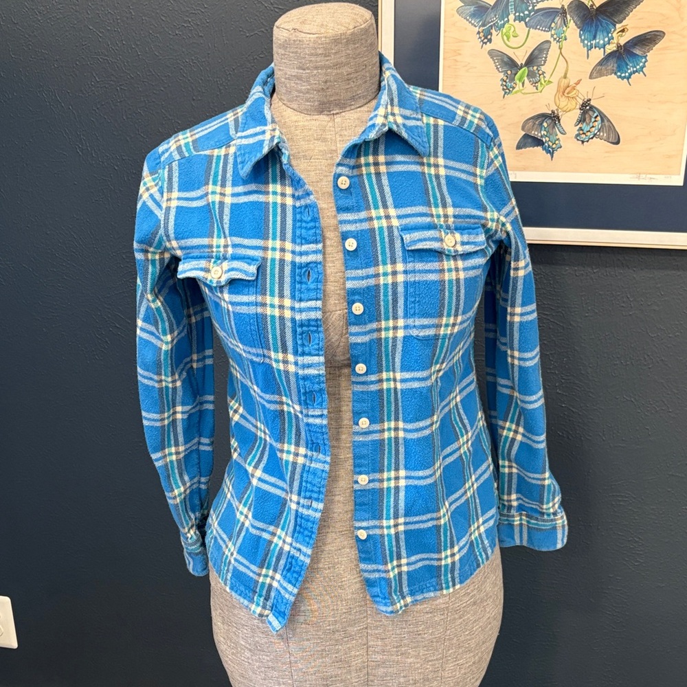 Patagonia Fjord Blue Plaid Button-Up Shirt Women’s 10 Organic Cotton